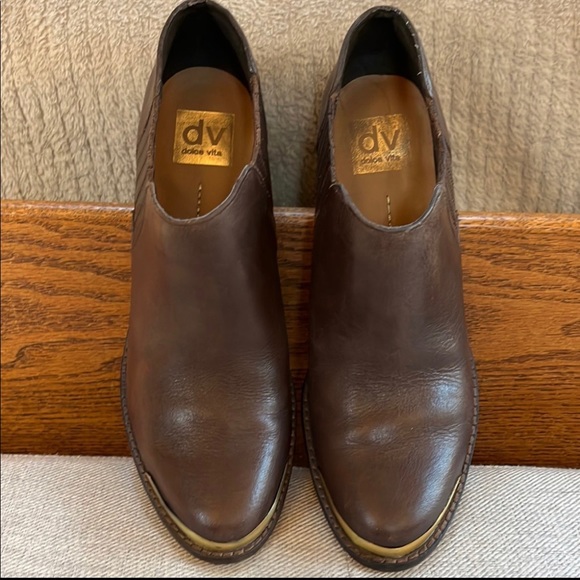 Leather Dolce Vita Brown Bootie. Size 8 - Picture 2 of 9